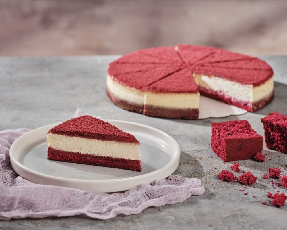 Red Velvet Cheesecake - Cake